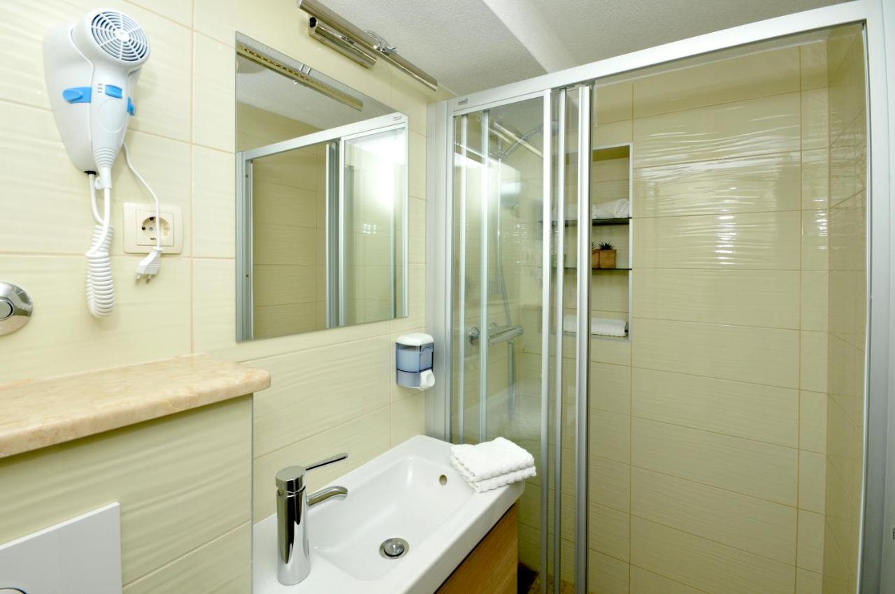 Apartments Penic Trogir Dış mekan fotoğraf