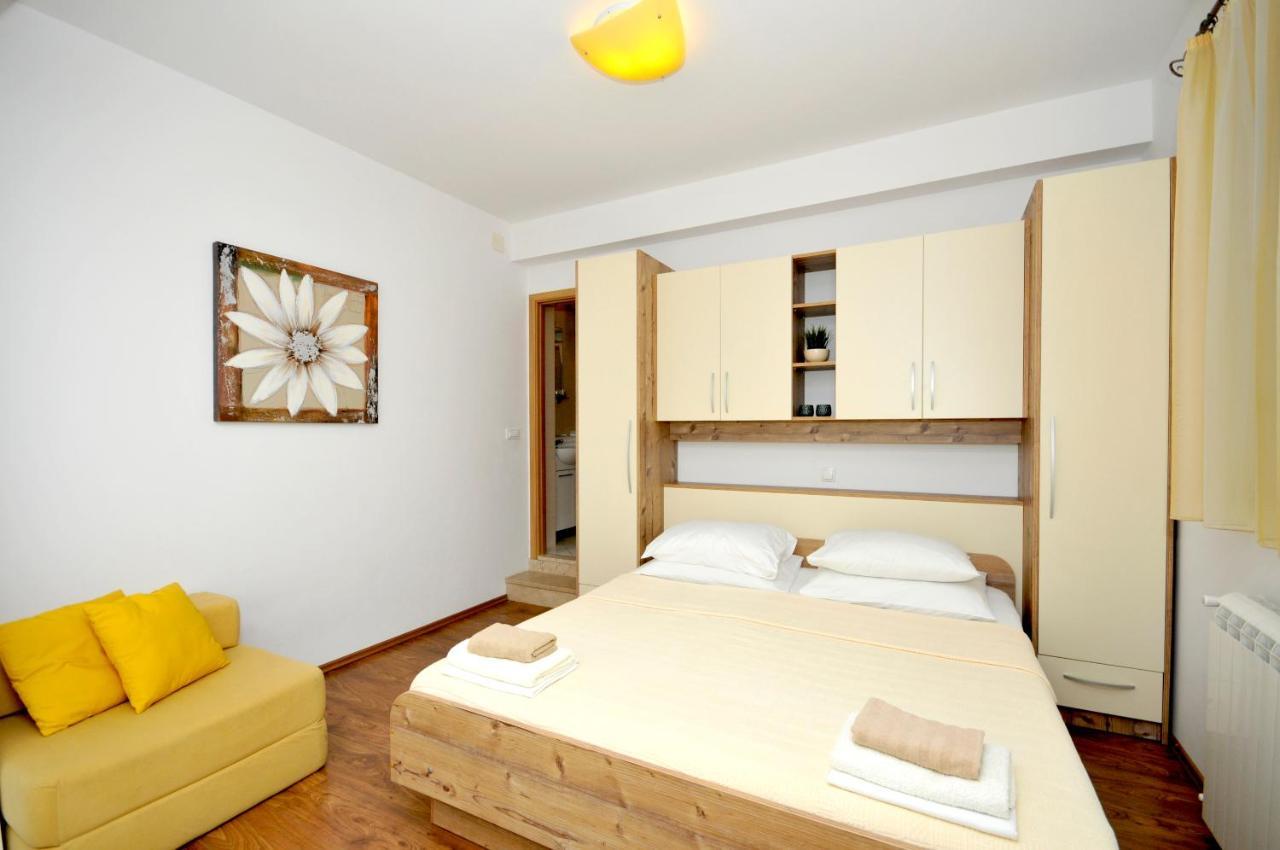 Apartments Penic Trogir Dış mekan fotoğraf