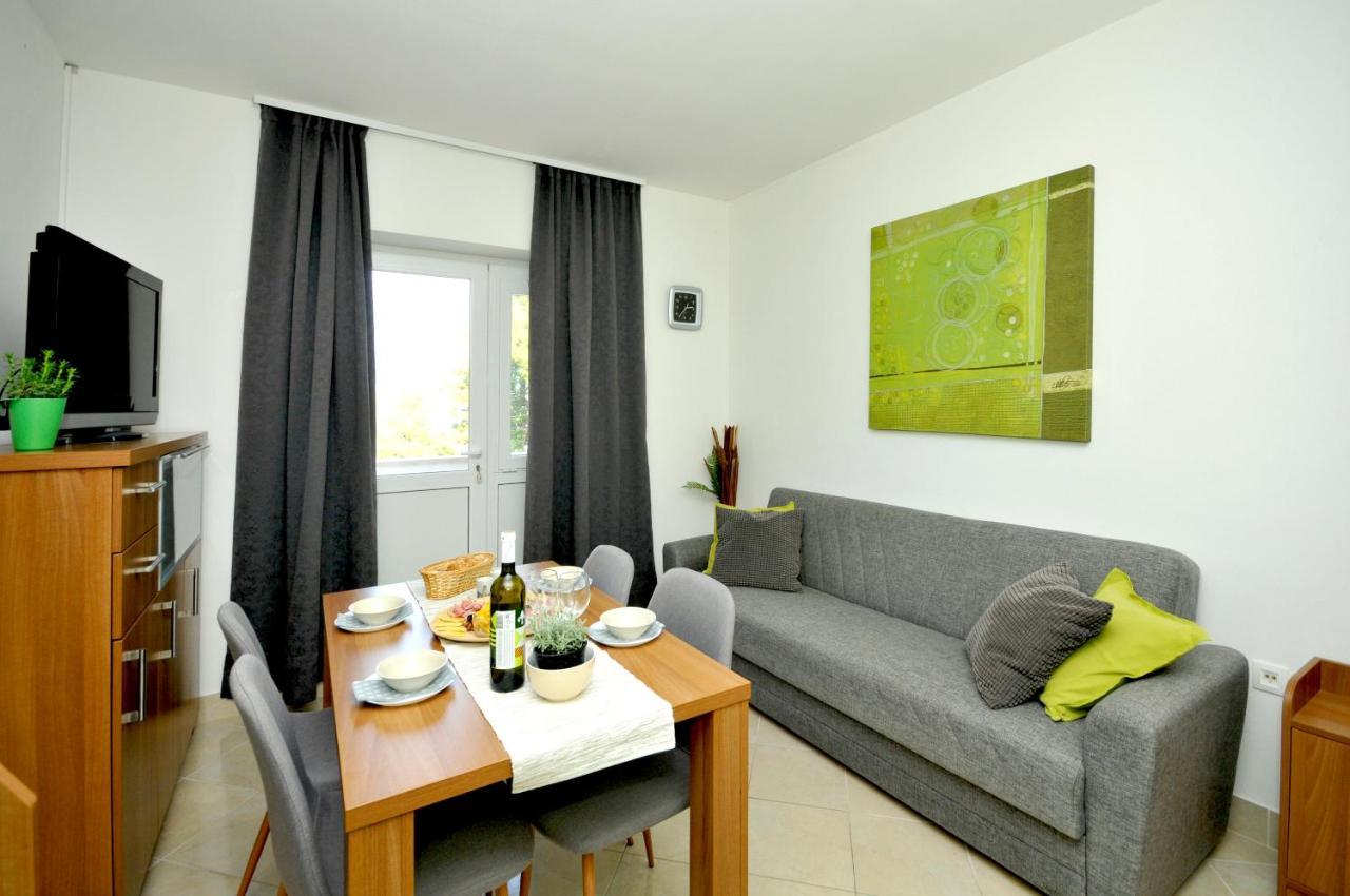 Apartments Penic Trogir Dış mekan fotoğraf